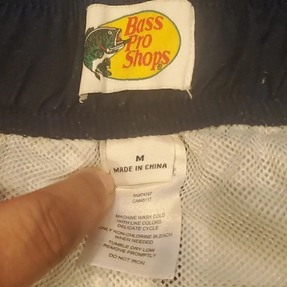 Bass Pro Shops blue black